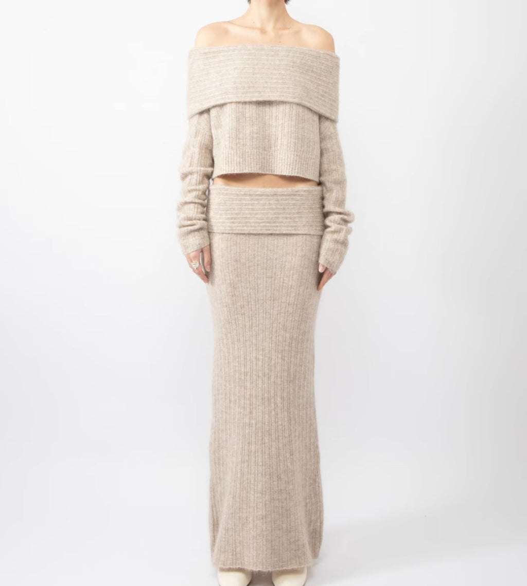 Set סריג שני חלקים חולצת כתפיים חשופות וSkirt מקסי - אילונה