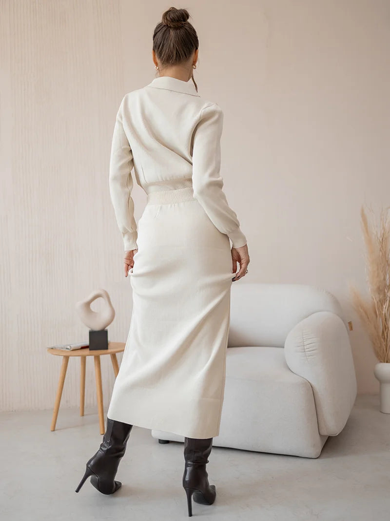 Set סרוג Shirt וSkirt מידי בעיטור כפתורים וכיסים - Danna