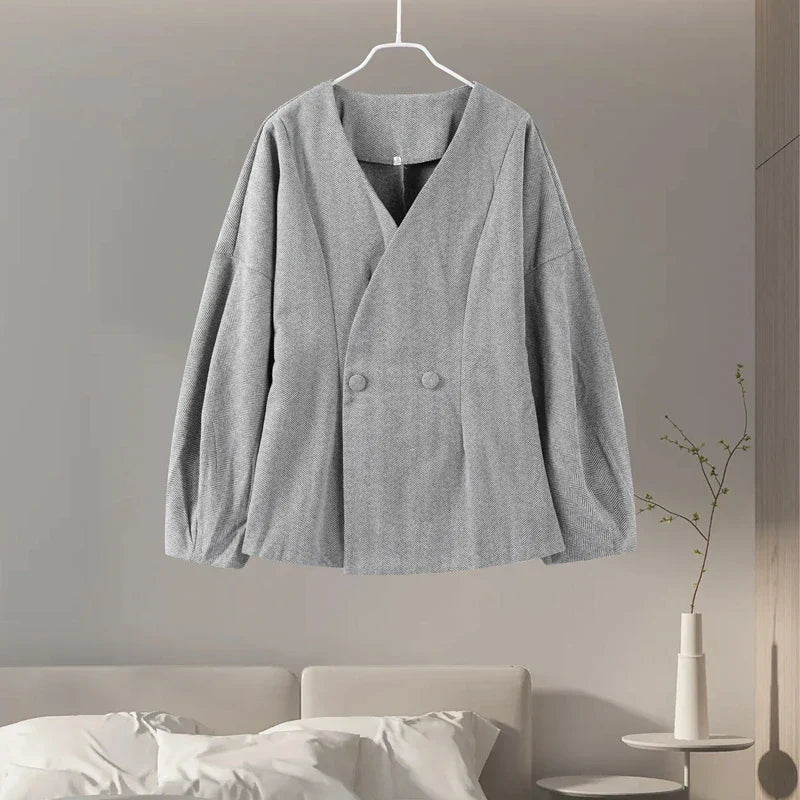 Set שני חלקים צמרי בעיצוב מלכותי Skirt מידי ובלייזר - Reina