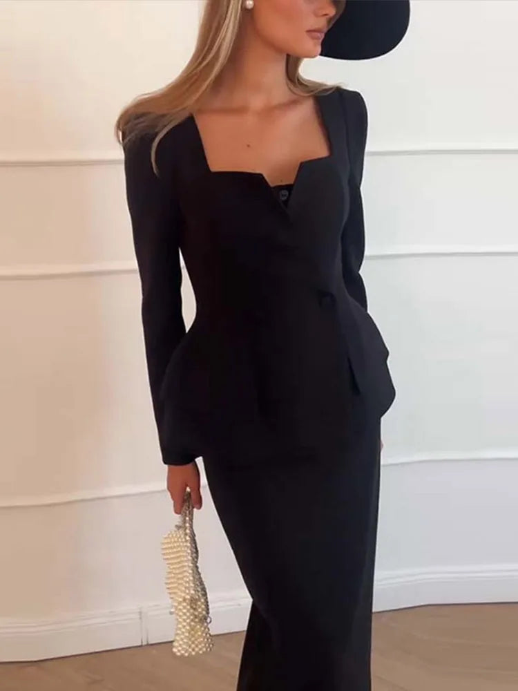 Set שני חלקים אלגנטי Skirt מידי ובלייזר בעיצוב מחויט ויוקרתי - PAS