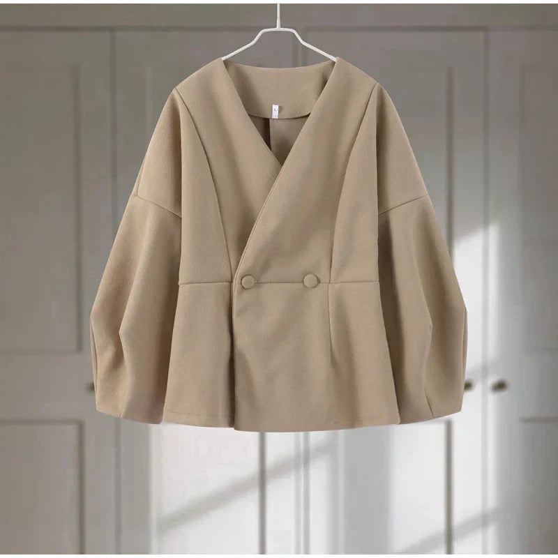 Set שני חלקים צמרי בעיצוב מלכותי Skirt מידי ובלייזר - Reina