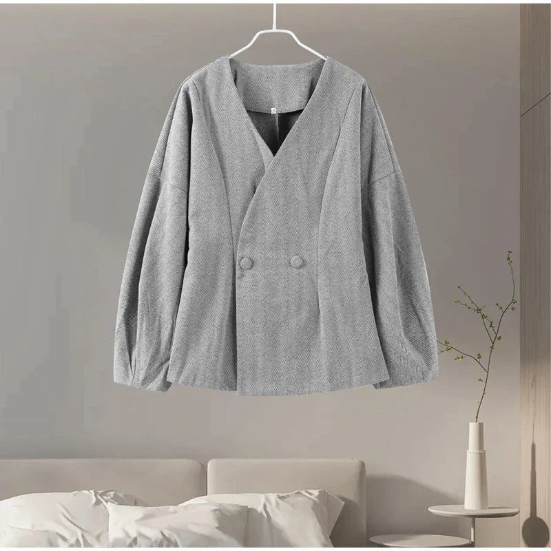 Set שני חלקים צמרי בעיצוב מלכותי Skirt מידי ובלייזר - Reina