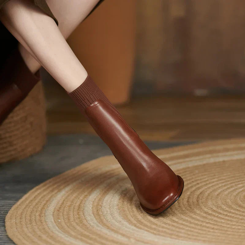 Rivas מגפונים דמוי Nude עם עקב