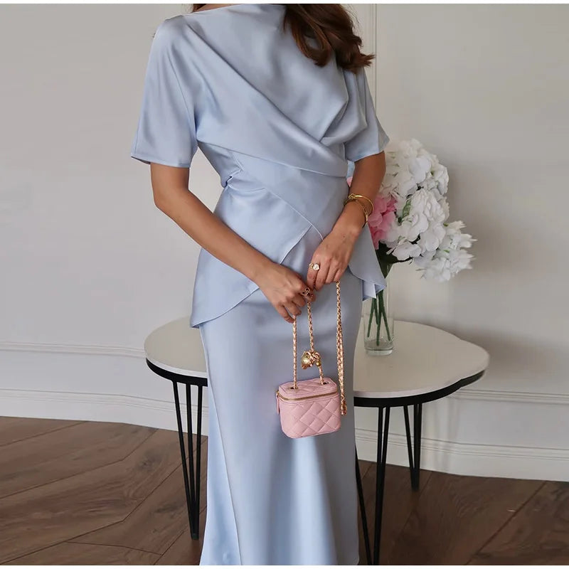 Set סאטן שני חלקים חולצת קשירה בעיצוב קרוס וSkirt מקסי - ליבי