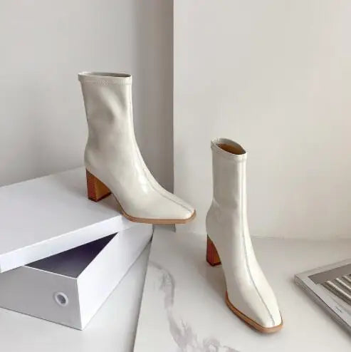 Weiss מגפוני עקב