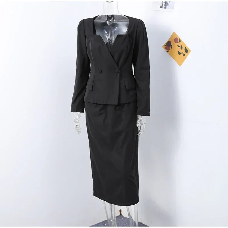 Set שני חלקים אלגנטי Skirt מידי ובלייזר בעיצוב מחויט ויוקרתי - PAS