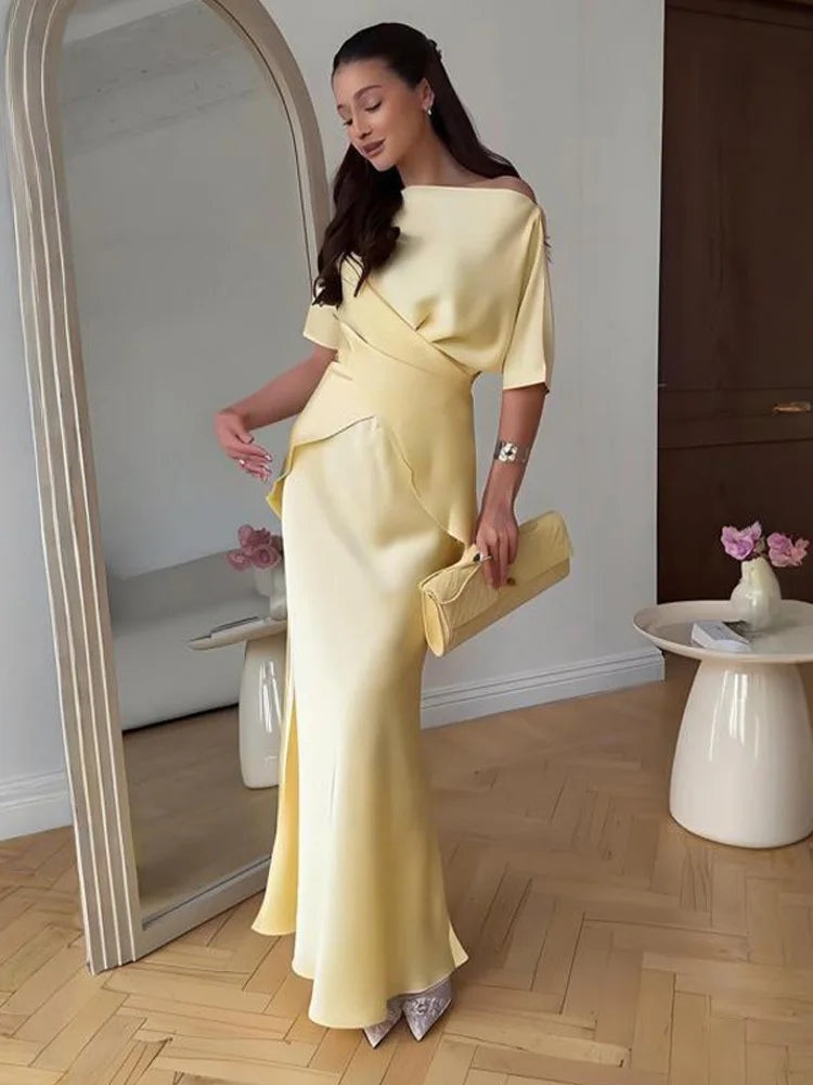 Set סאטן שני חלקים חולצת קשירה בעיצוב קרוס וSkirt מקסי - ליבי