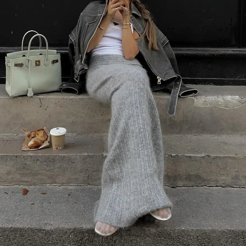 Set סריג שני חלקים חולצת כתפיים חשופות וSkirt מקסי - אילונה