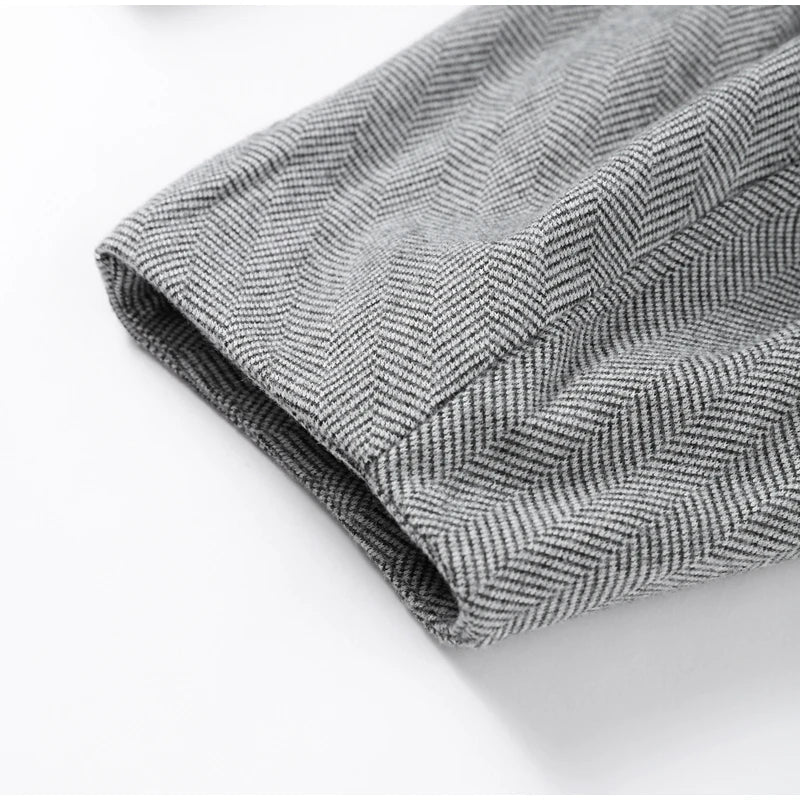 Set שני חלקים צמרי בעיצוב מלכותי Skirt מידי ובלייזר - Reina