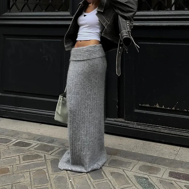 Set סריג שני חלקים חולצת כתפיים חשופות וSkirt מקסי - אילונה